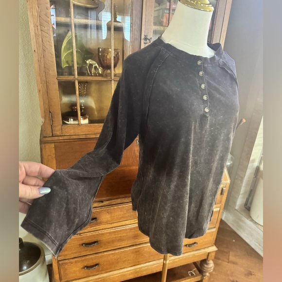 Long Sleeve Mineral Wash Dark Grey Henley Shirt - Picture 2 of 8